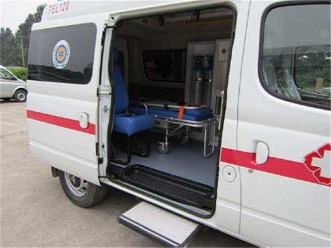 临漳救护车出租服务案例7